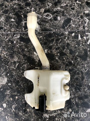 Бачок омывателя Mazda Demio DW3W / Мазда Демио дв