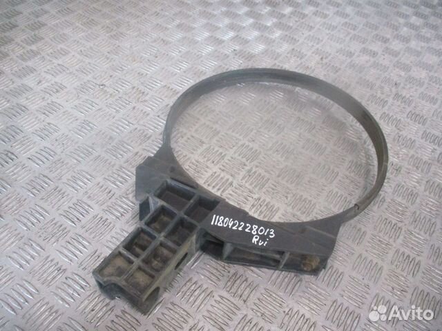 Кронштейн крепления воздушного фильтра renault 501