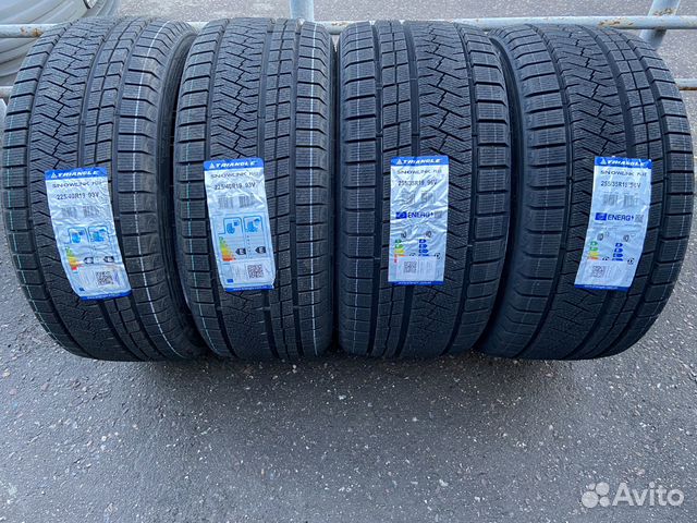 Triangle PL02 225/40 R19 93V