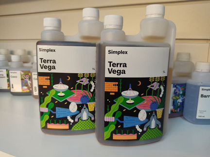 Simplex Terra Vega 1л удобрение для земли
