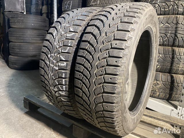 Bridgestone Blizzak Spike-01 235/60 R18 107T