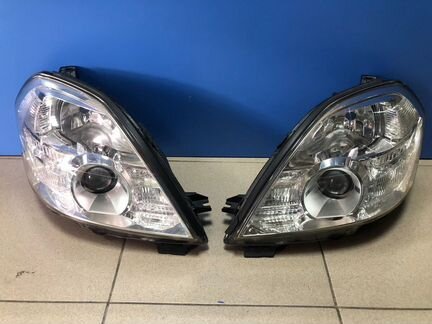 Фары правая левая Nissan Teana j31 2006 - галоген