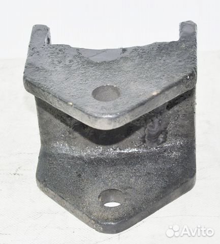 Опора задней рессоры