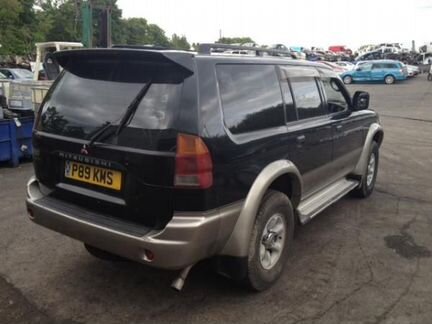 Разбор на запчасти Mitsubishi Montero Sport / Paje