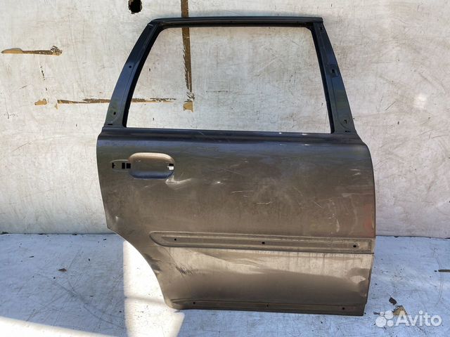 Volvo xc90 задняя правая дверь