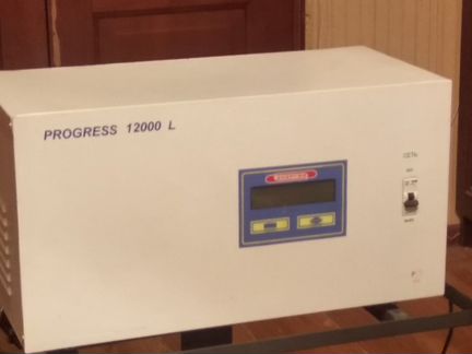 Стабилизатор высокоточный Прогресс 12000l б/у
