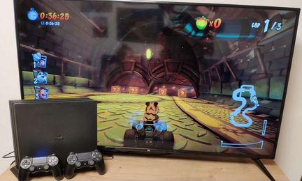 PlayStation 4 pro 1tb