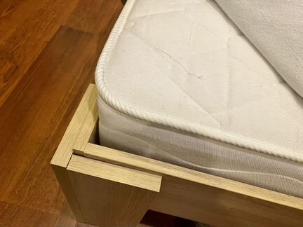 Продаю кровать