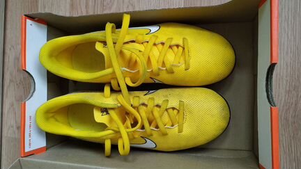 Кроссовки детские подростковые