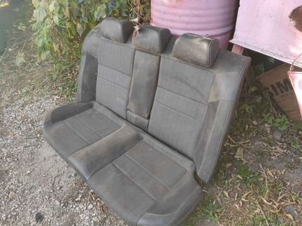 Задний диван субару легаси