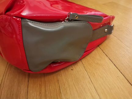 Cумка CorsoComo, лаковая, в отл сост