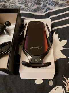 Держатель-зарядка для авто