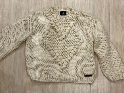 Свитер женский