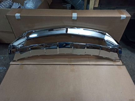 Хром накладка переднего бампера Mercedes Ml166 AMG