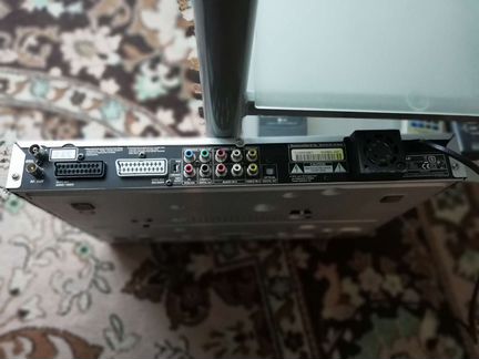 DVD плеер LG dr588x