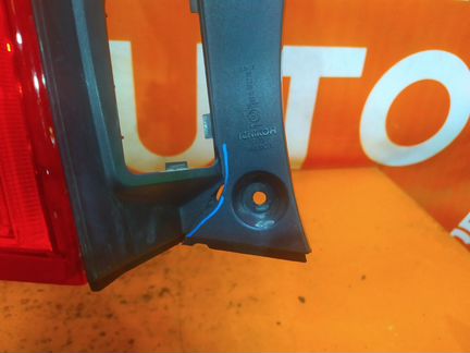 Фонарь задний левый Mitsubishi Pajero Sport 3