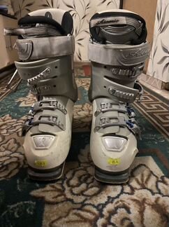 Горнолыжные ботинки Atomic