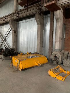 Щетка подметальная для JCB
