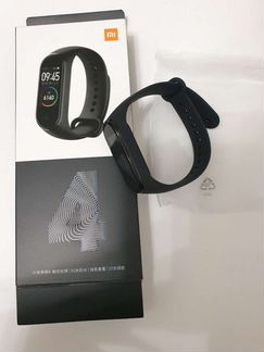 Фитнес браслет Mi Band 4