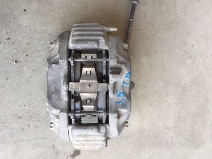 W221 суппорт задний левый правый 335мм