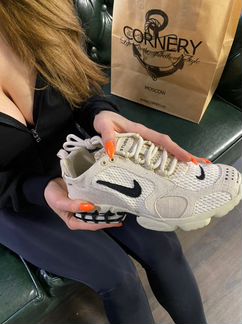 Кроссовки Nike Stussy