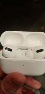 Air pods pro (оригинал)