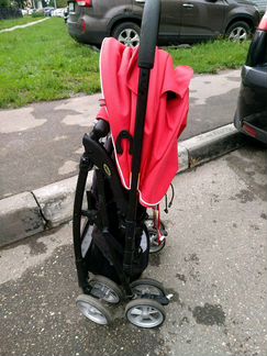 Прогулочная коляска Aprica. Вес 3,5 кг