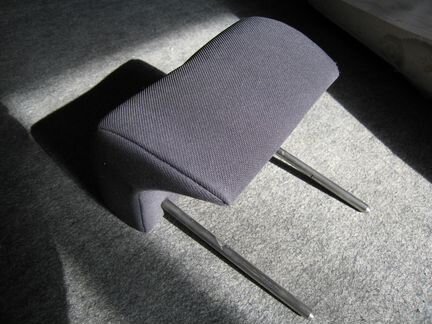 Подголовник заднего сидения Hyundai Matrix