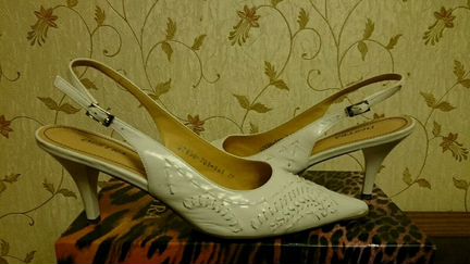 Туфли открытые