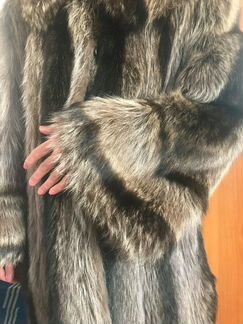 Шуба из енота