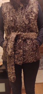 Продам жилет из каракульчи. Греция