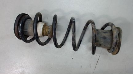 Пружина подвески левая задняя Chrysler Voyager, 20