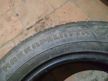 205 60 16 Nokian Hakkapelita 7