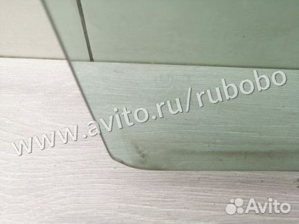 Стекло заднее правое Ford Escape 2 USA 2.5 duratec