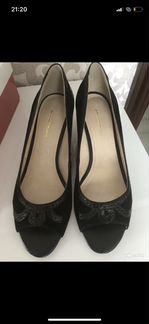 Новые Туфли - босоножки 39 размер