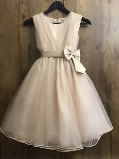 Платье праздничное