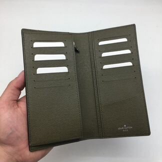 Кошелёк Louis Vuitton