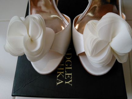 Badgley Mischka Randall свадебные босоножки 41