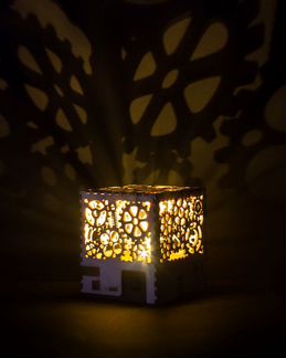 Светильник Ночник из дерева с проекцией