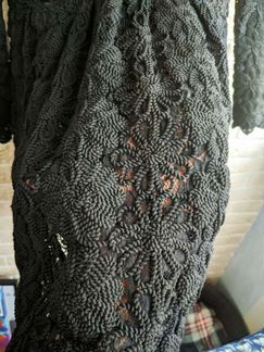 Черное кружевное платье