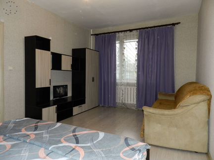 1-к квартира, 33 м², 2/8 эт.