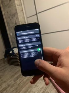 Телефон iPhone 7 jet black 128gb