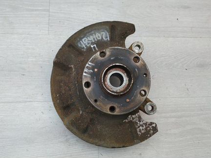 Кулак передний правый 4511179J51 Suzuki SX4