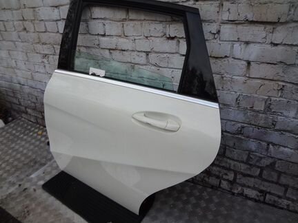 Дверь задняя левая Мерседес w246 B