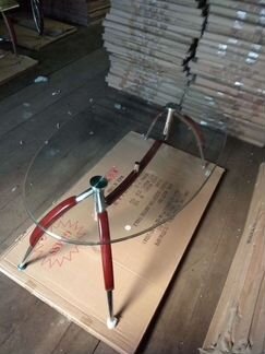 Стол журнальный овальный