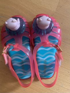 Босоножки Melissa