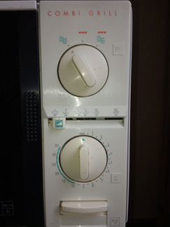 Большая микроволновка Delonghi с грилем Италия