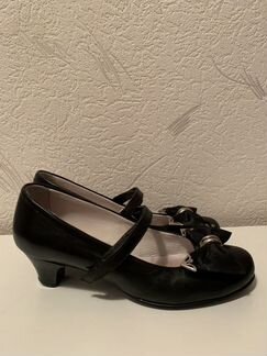 Туфли чёрные для девочки minimen