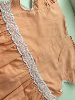 Нарядное платье для девочки 4-5 лет