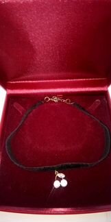 Подвеска на шею вишенки